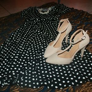 SOLD Tan heels shoes